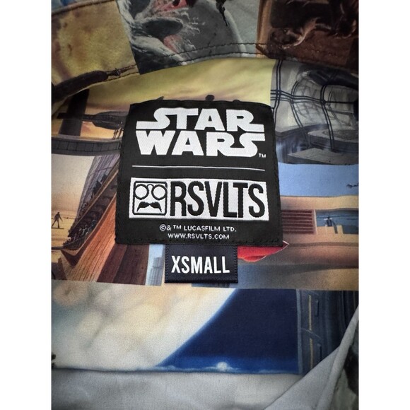 Star Wars RSVLTS Comic to the Darkside Button Down Shirt KUNUFLEX Size XS May 4‎ - Picture 4 of 9